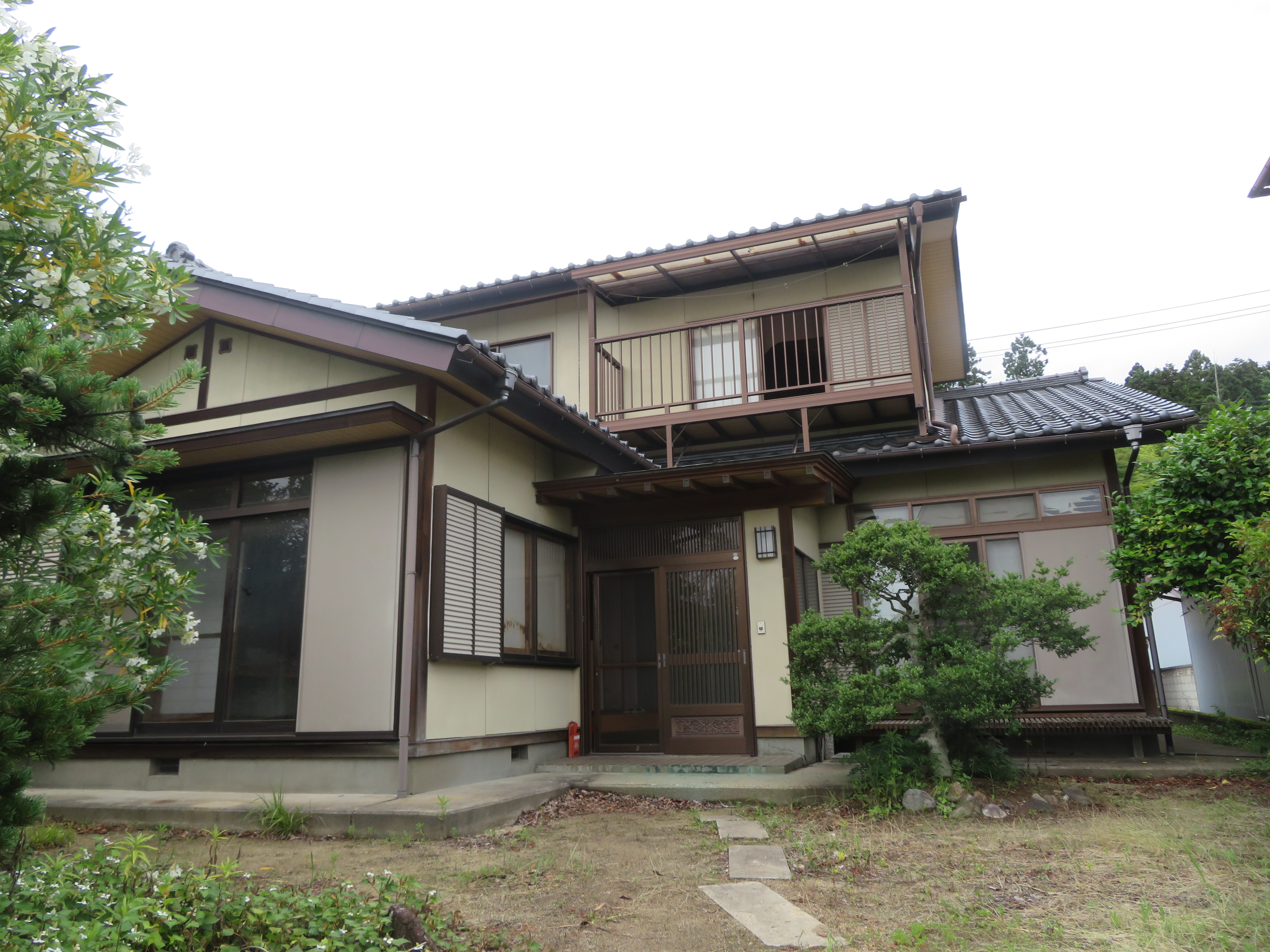 1980s wood house in Fukushima