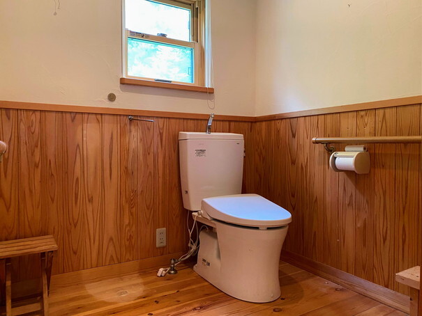 2000s house on a large plot in Yamanashi