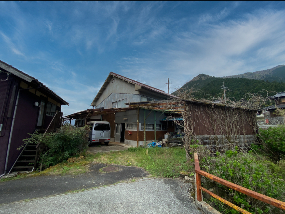 1960s wood house in Hyogo