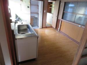 Gero City Akiya Bank [Kanayama 012] Sale 1.3M yen / Showa-era retro, bargain property! / Near station, downtown, ideal for second home