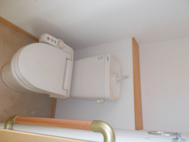 2000s wood house in Hyogo