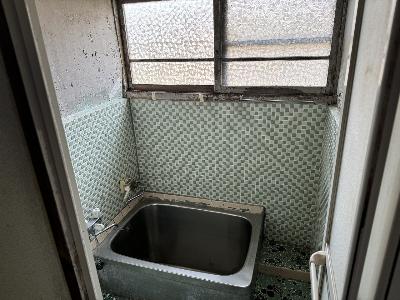 1960s wood house, 14-min walk to station, Hyogo