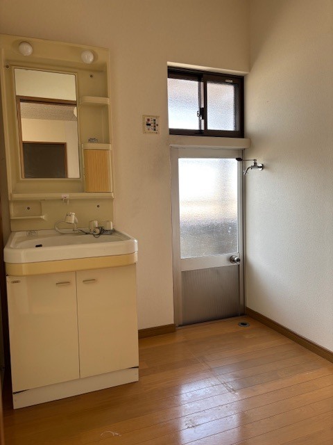 1980s wood house in Kagawa