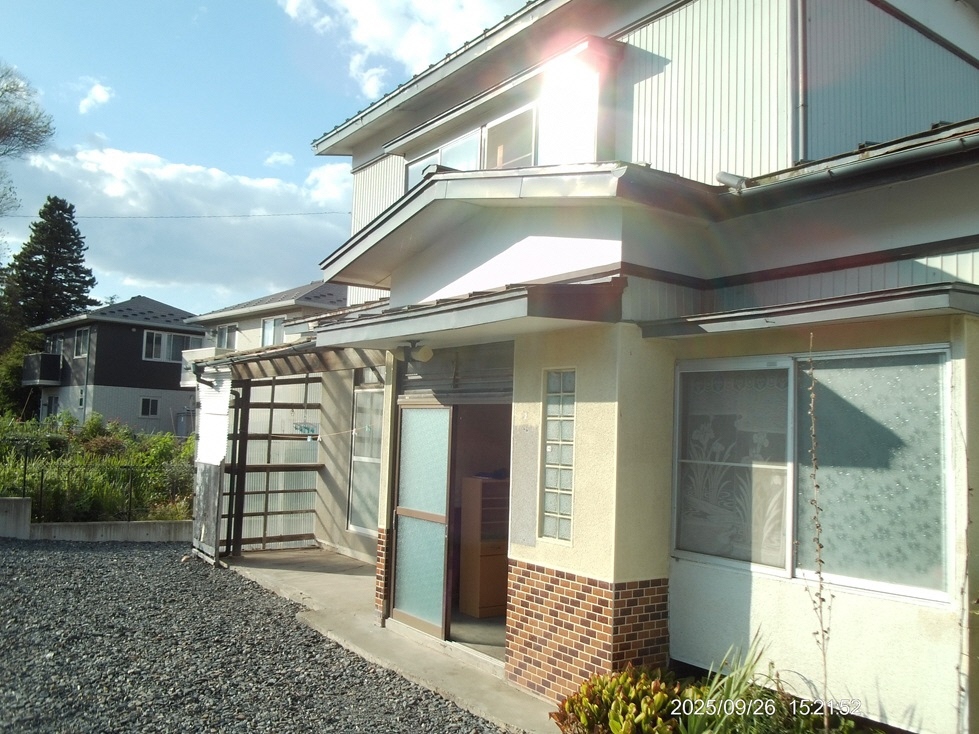 1970s wood house in Aomori