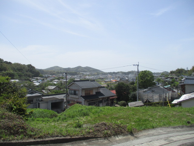 1970s wood house in Higashiichiki, Hioki, farmland, approval needed