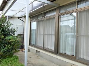 1970s wood house, 17-min walk to station, Shimane