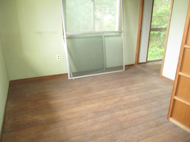 1970s house, 17-min walk to station, Okayama