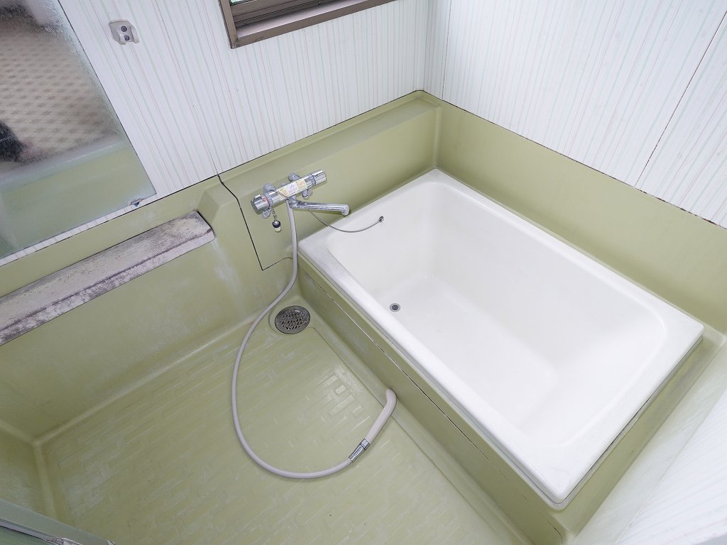 1980s steel-frame house, 17-min walk to station, Nagano