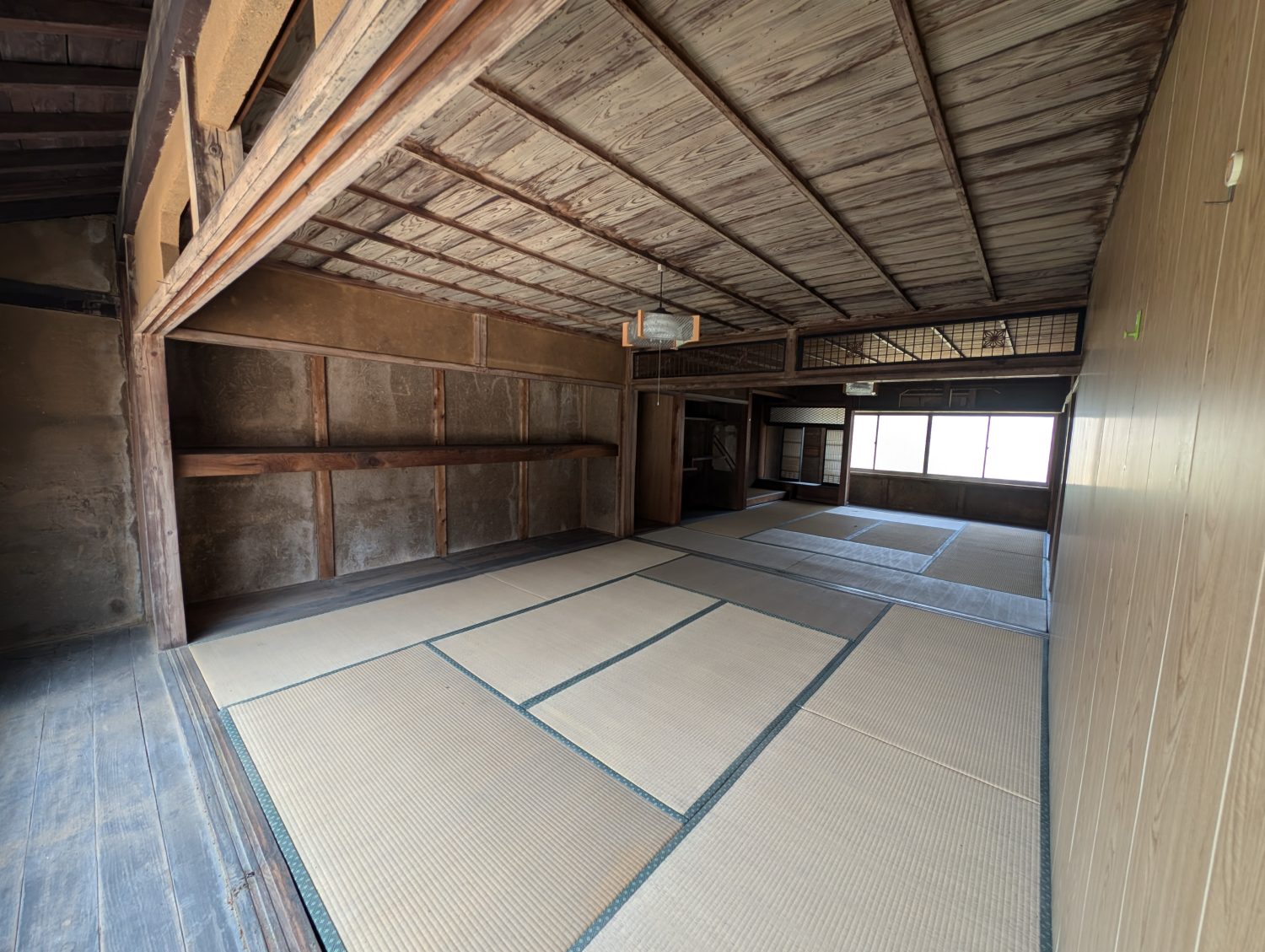 Wood house, 6-min walk to station, Hyogo