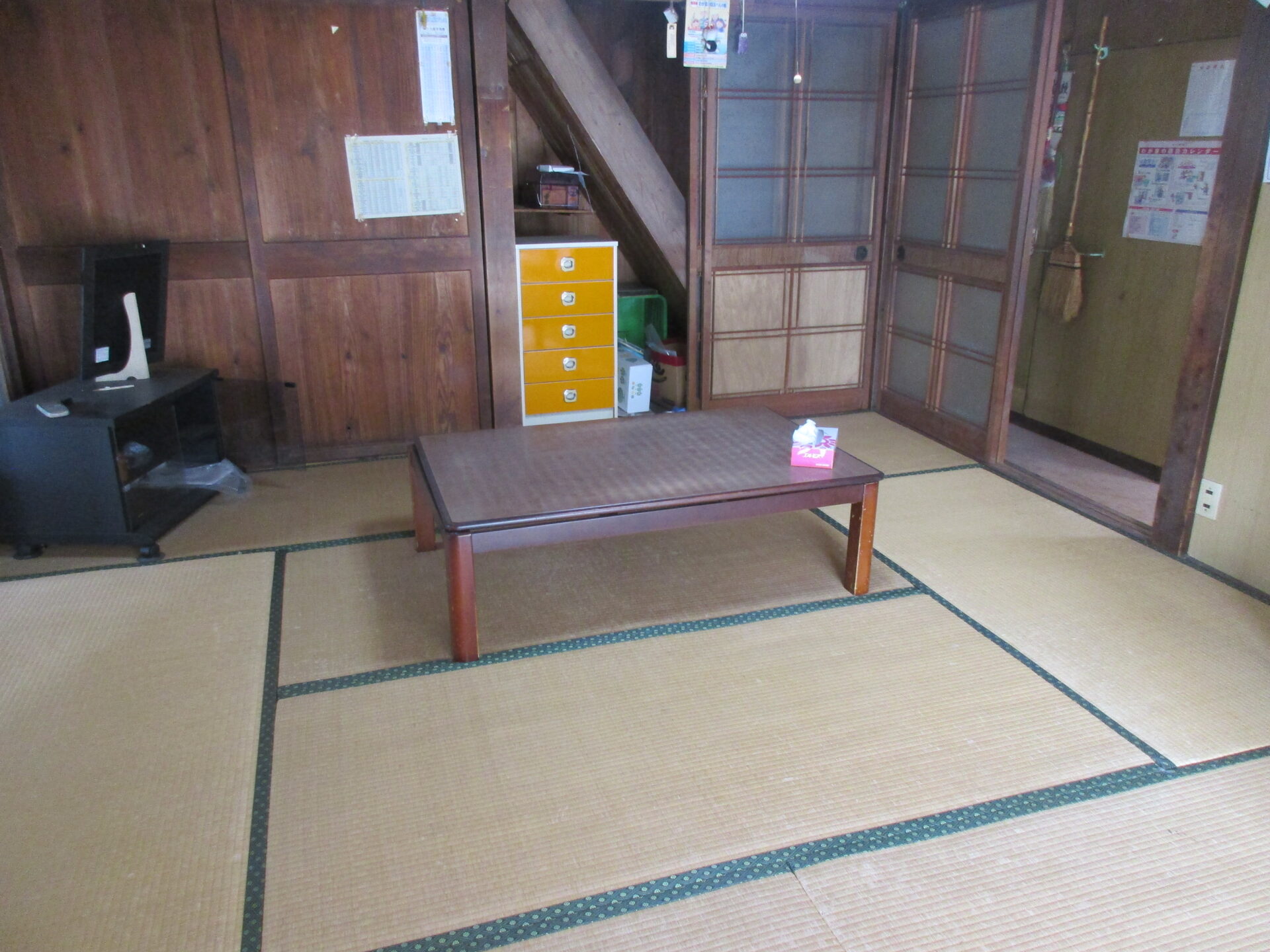 1930s wood house, 1-min walk to station, Shizuoka