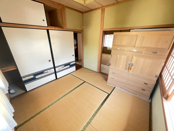 1980s wood house in Tottori