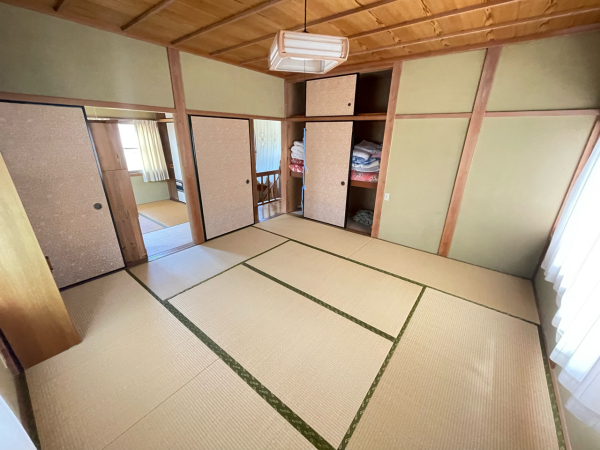 1980s wood house in Tottori