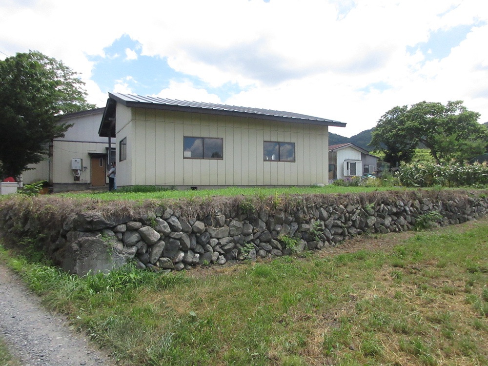1980s wood house with outbuildings in Iwate