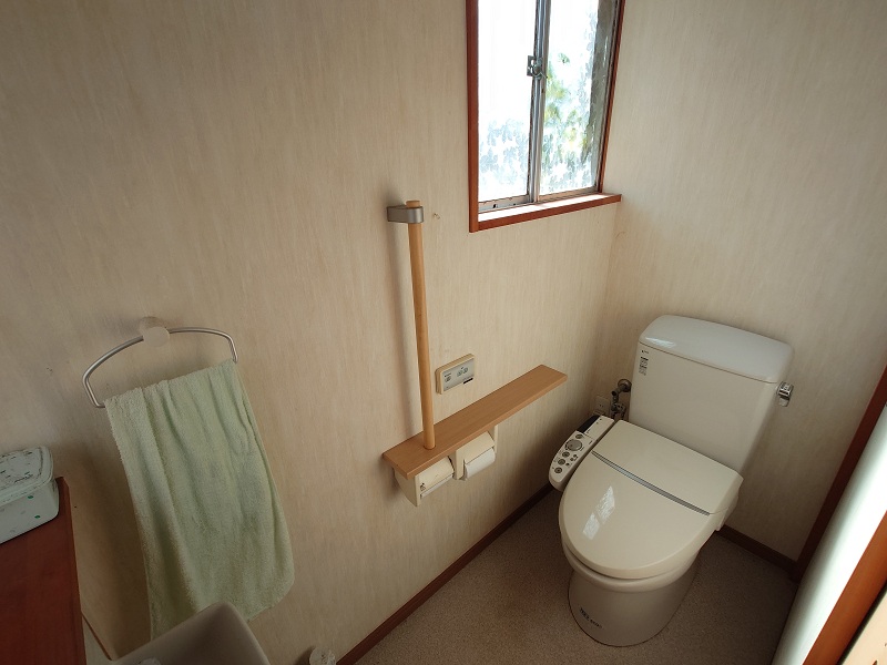 1920s wood house, 14-min walk to station, Tottori