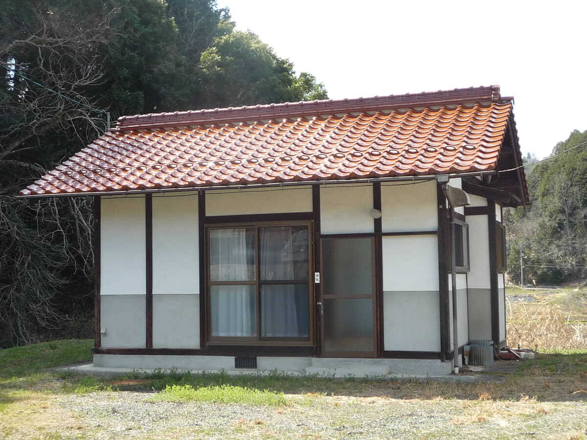 2000s wood house in Hiroshima