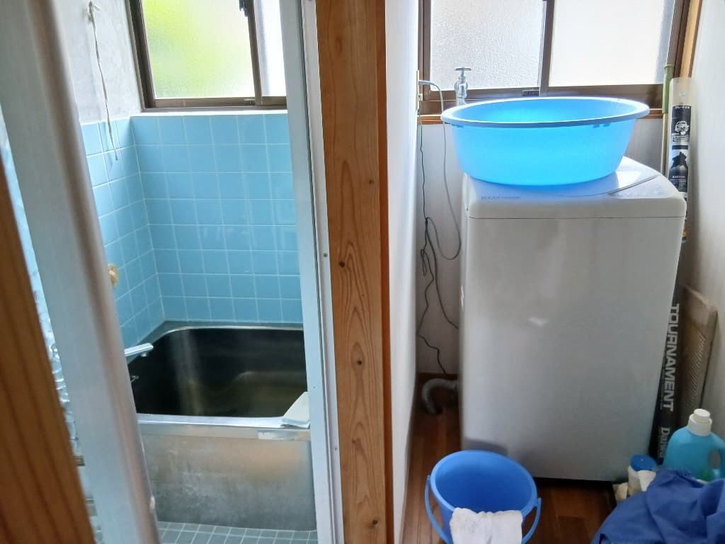 1980s wood house in Nagasaki