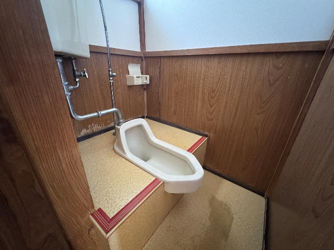 1970s wood house, 6-min walk to station, Tokamachi, Niigata