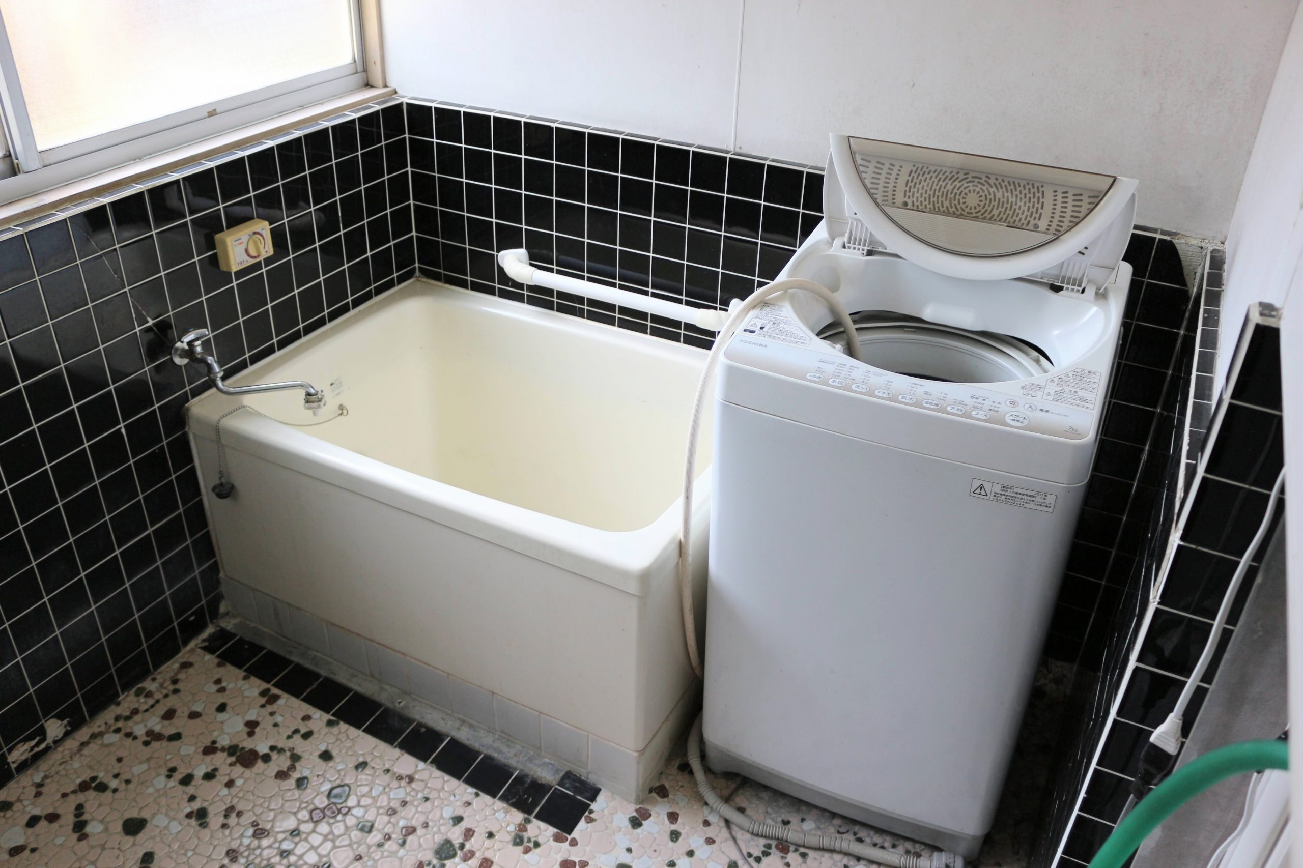 Price Reduced! House in Matsuiwa Area Residential Neighborhood