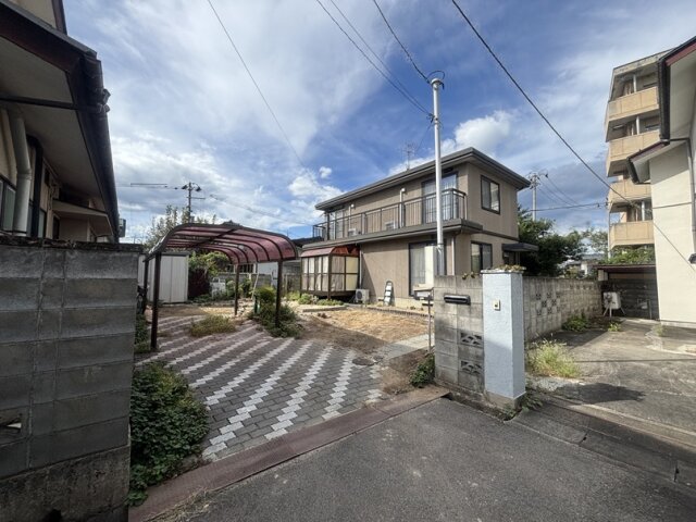 1990s wood house, 8-min walk to station, Fukushima