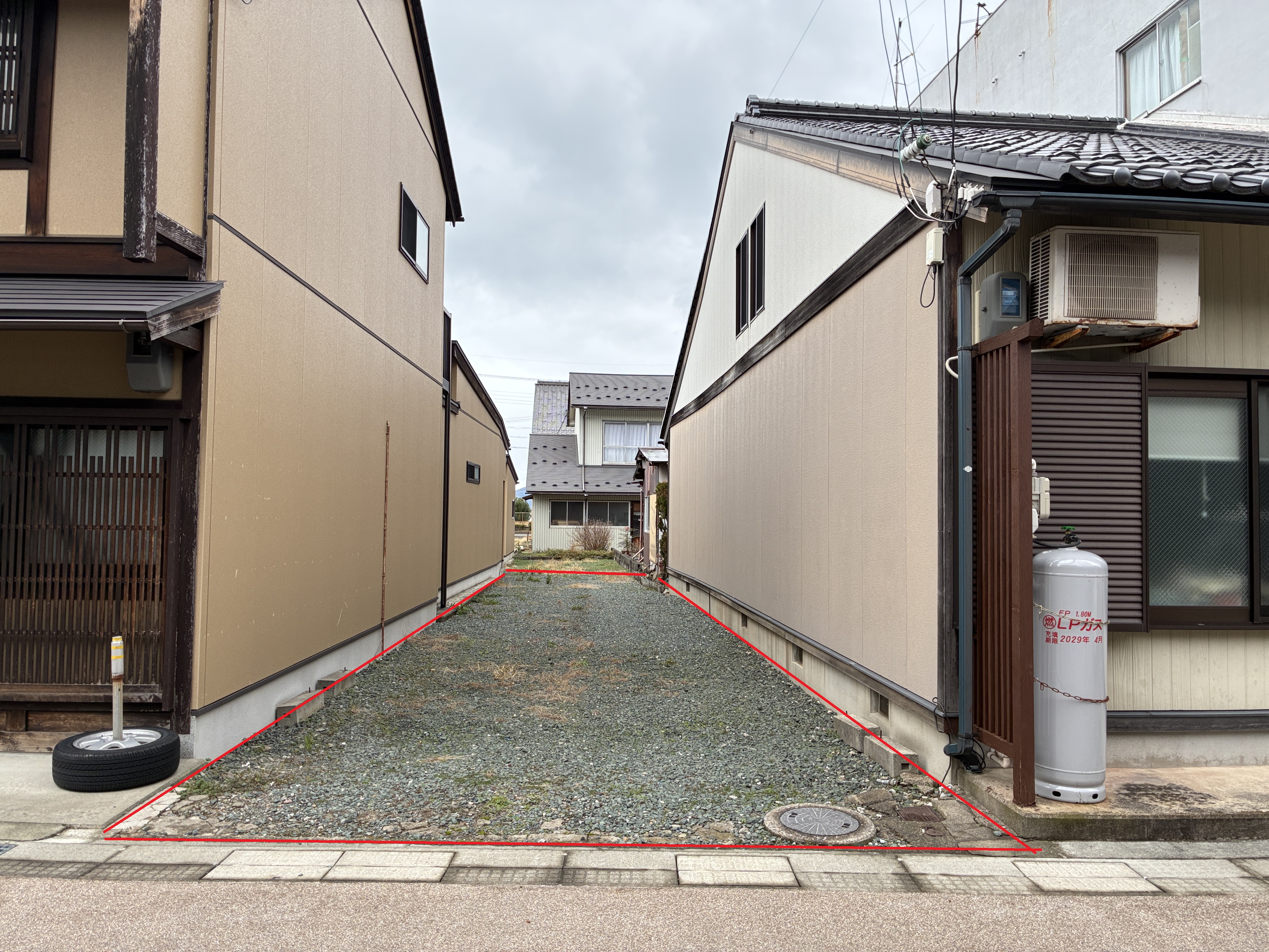 1940s wood house, 8-min walk to station, Fukui