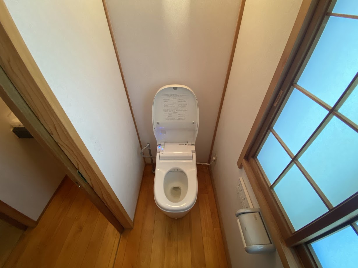 2000s wood house, 12-min walk to station, Toyama