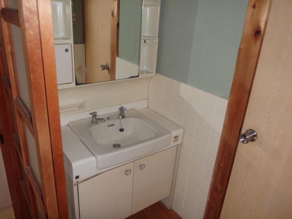 1990s wood house in Kagawa