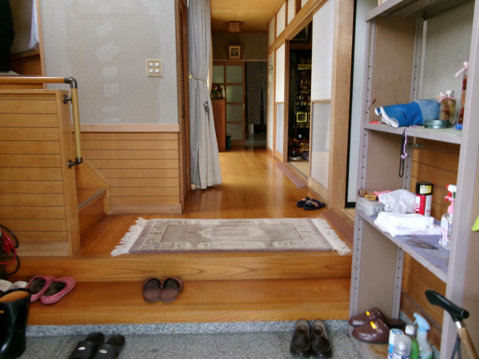 1980s wood house, 4-min walk to station, Yamagata