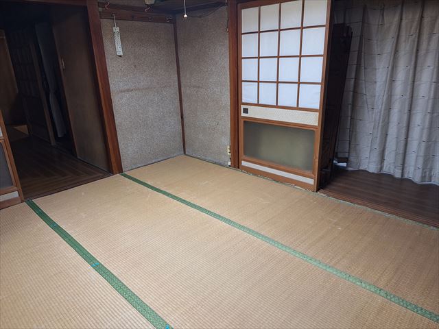 1960s wood house, 3-min walk to station, Yamaguchi