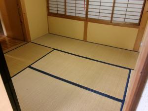 Floor plan for Gero City Akiya Bank [Hagihara 043] For sale 7M yen / Many rooms / Near childcare, hospital, junior high school, drugstore / Yet quiet location / Good sunlight!