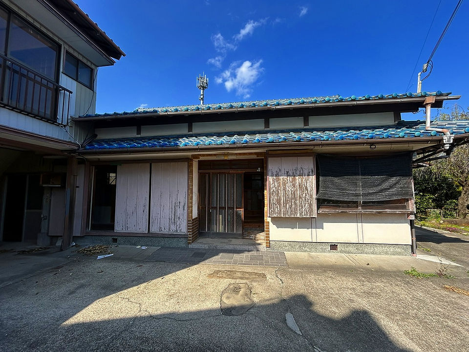 Wood house, 7-min walk to station, Mie