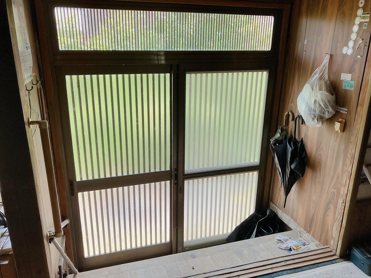 1950s wood house on a large plot in Sumiyoshi, Aira