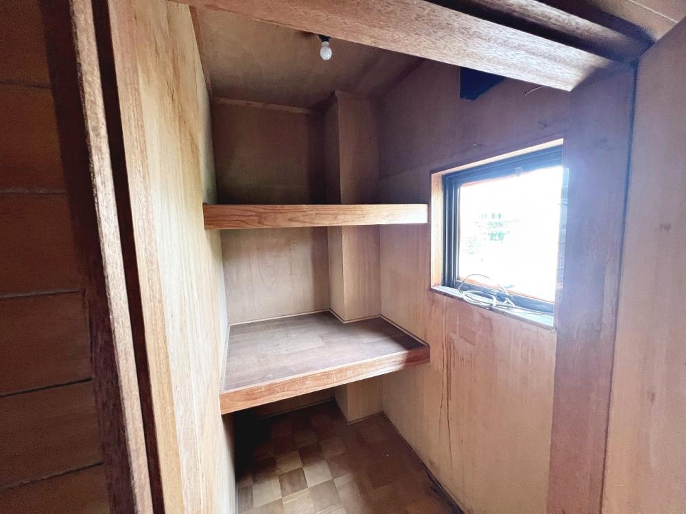 1980s concrete house in Kanoya