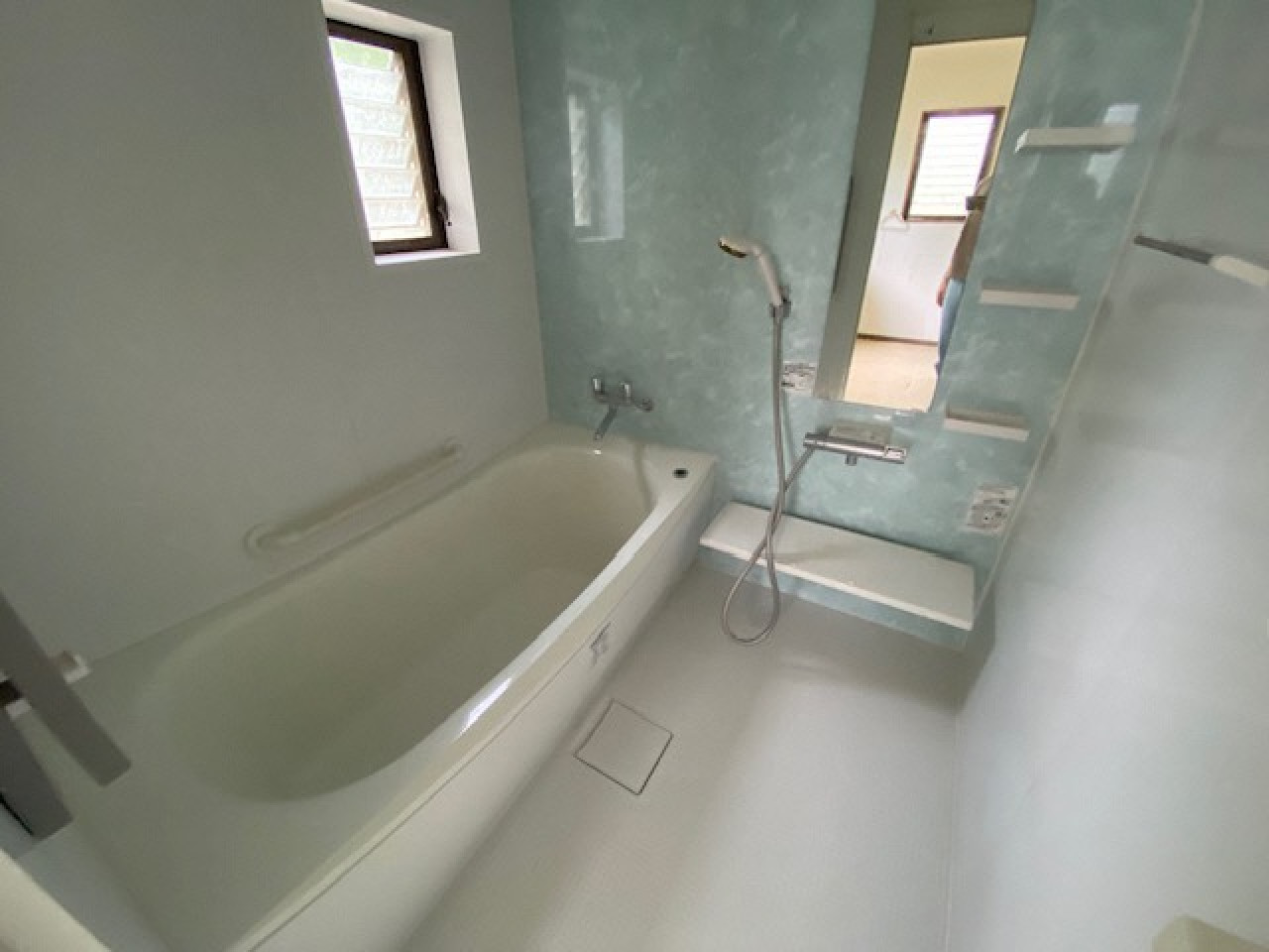 1990s wood house, 20-min walk to station, Tochigi