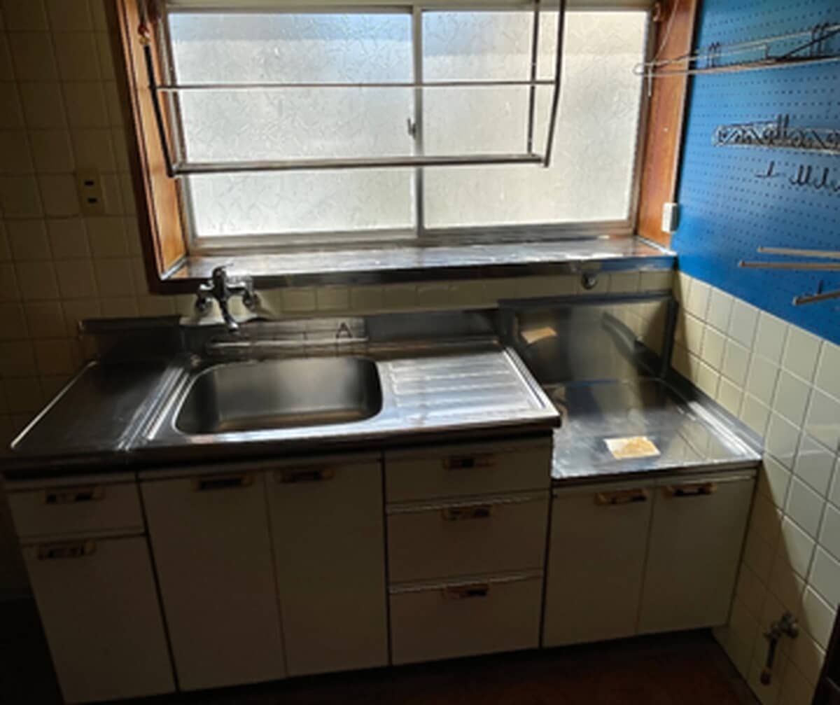 1970s wood house, 11-min walk to station, Hiroshima