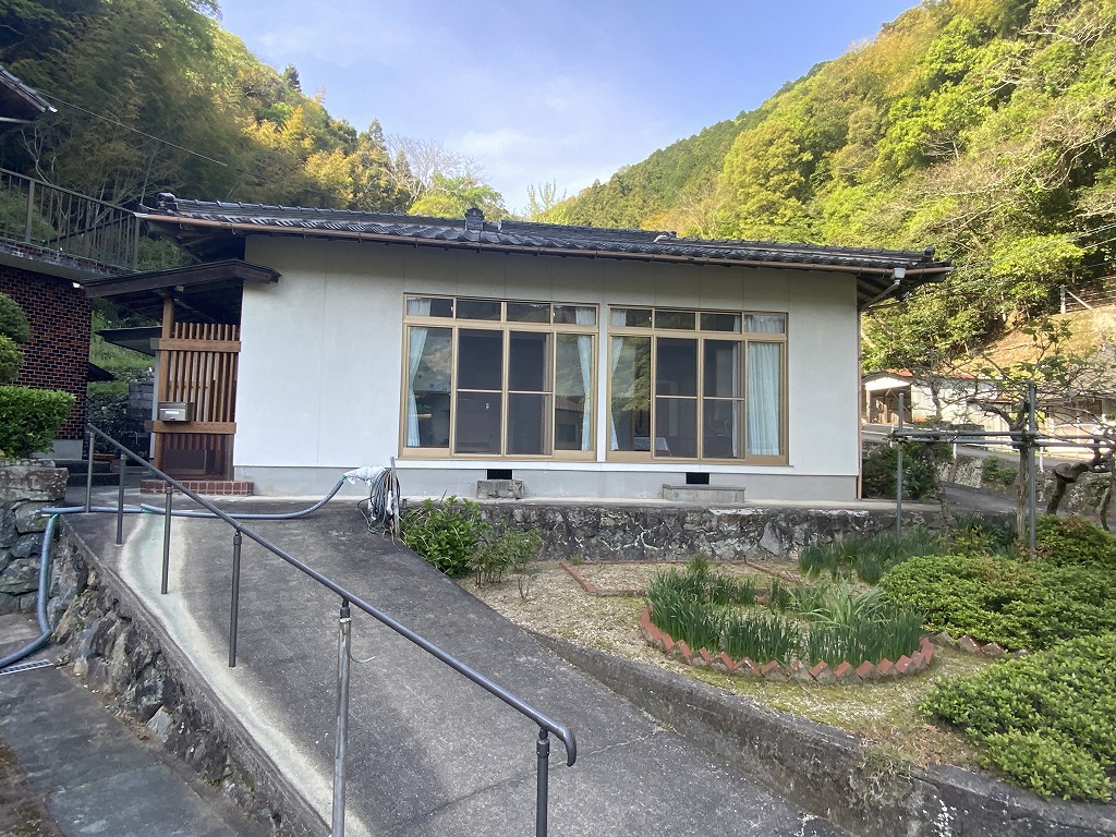 1950s wood house, 3-min walk to station, Yamaguchi