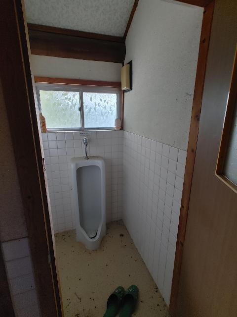 Wood house on a large plot in Nagasaki