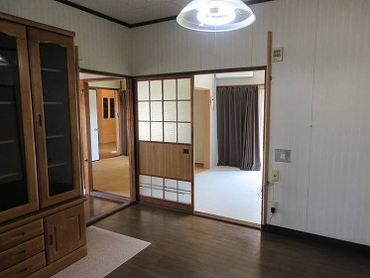 1960s wood house, 4-min walk to station, Hiroshima