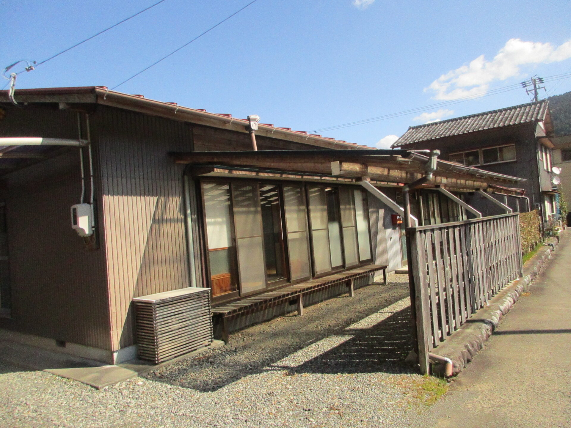 1970s wood house in Shizuoka