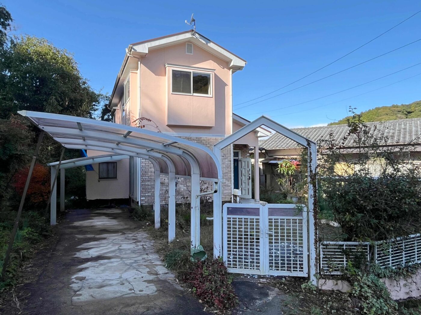 1990s wood house in Fukuoka