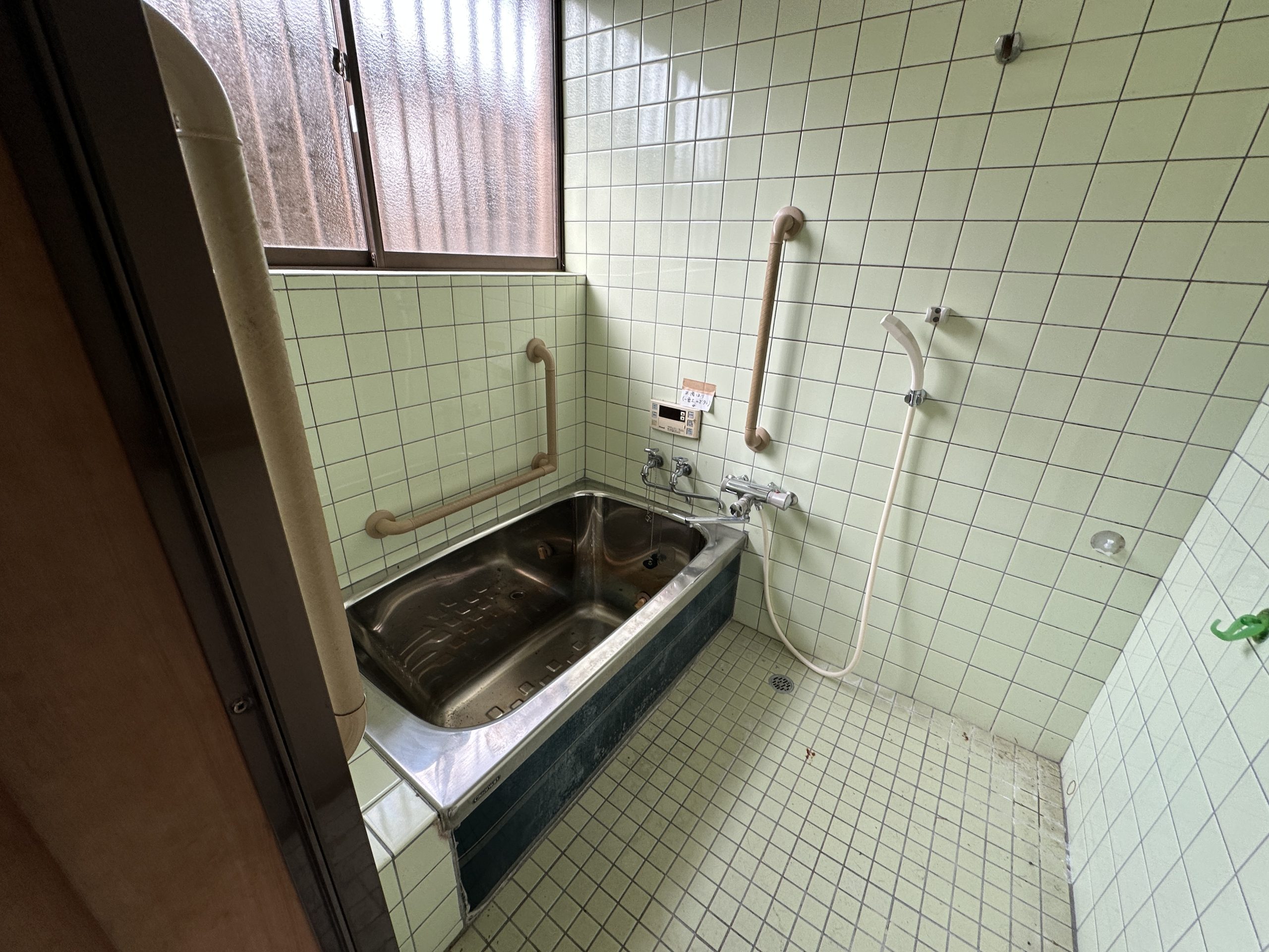 Wood house, 11-min walk to station, Gifu