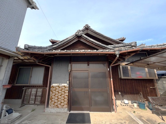 1970s wood house in Kagawa