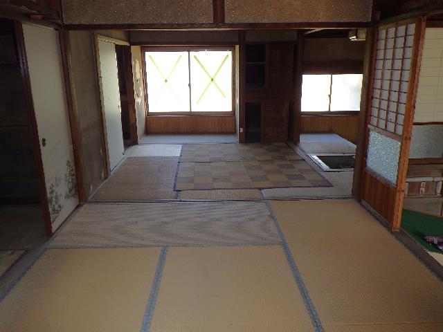 1940s wood house, 10-min walk to station, Nagasaki