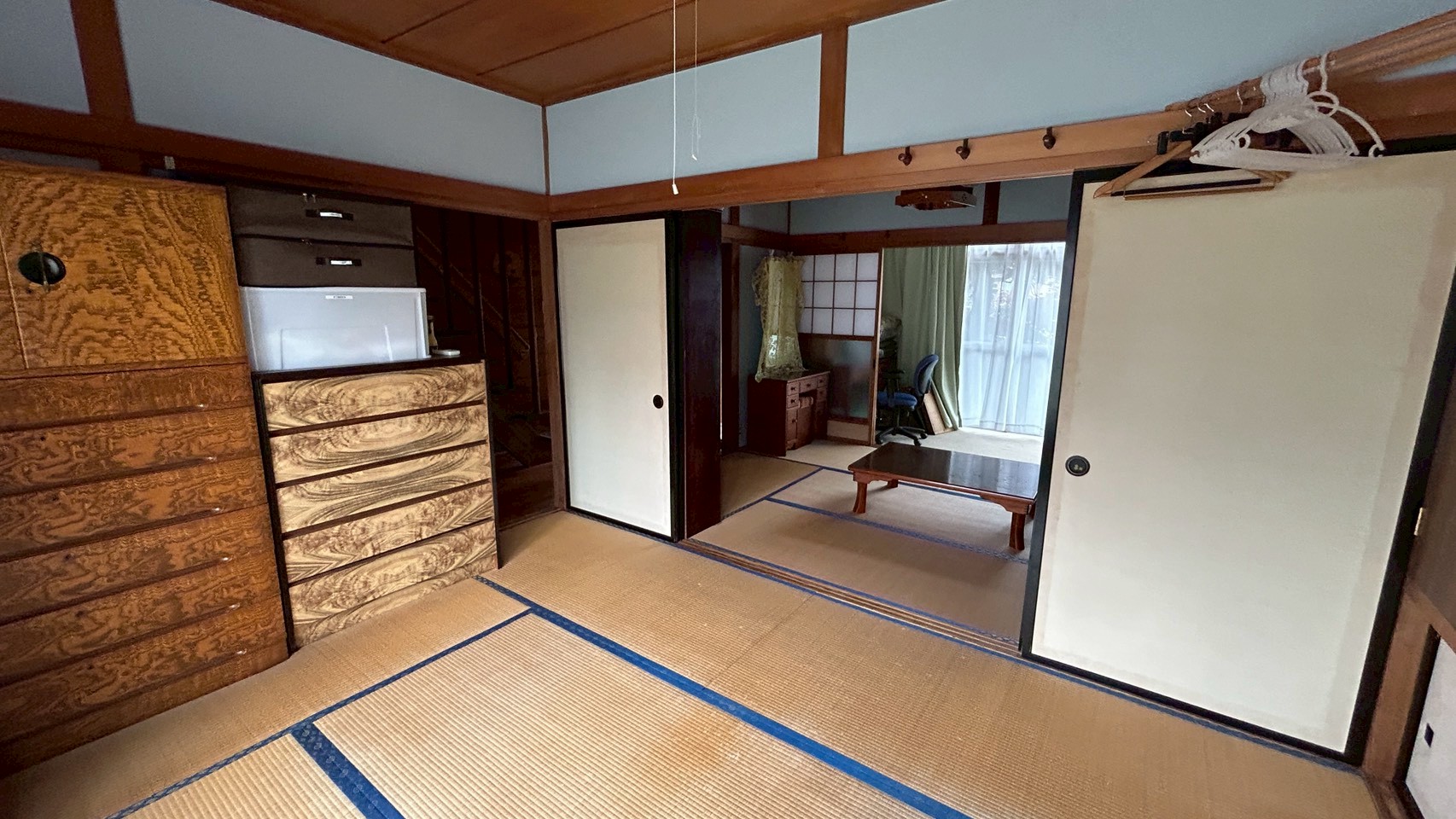 1960s wood house, 14-min walk to station, Akita