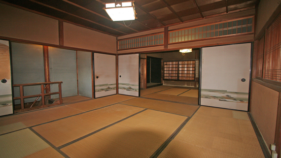 Wood house, 8-min walk to station, Wakayama