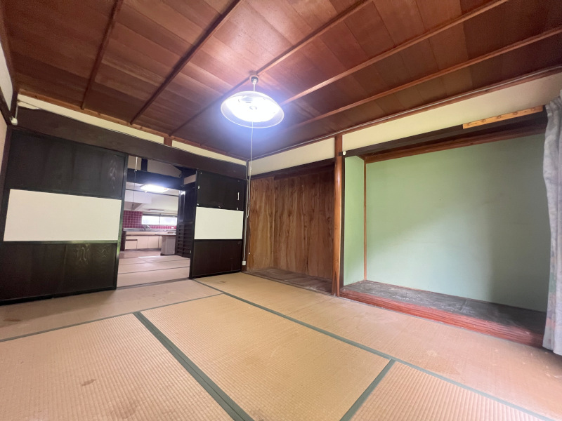House with storehouses in Hyogo