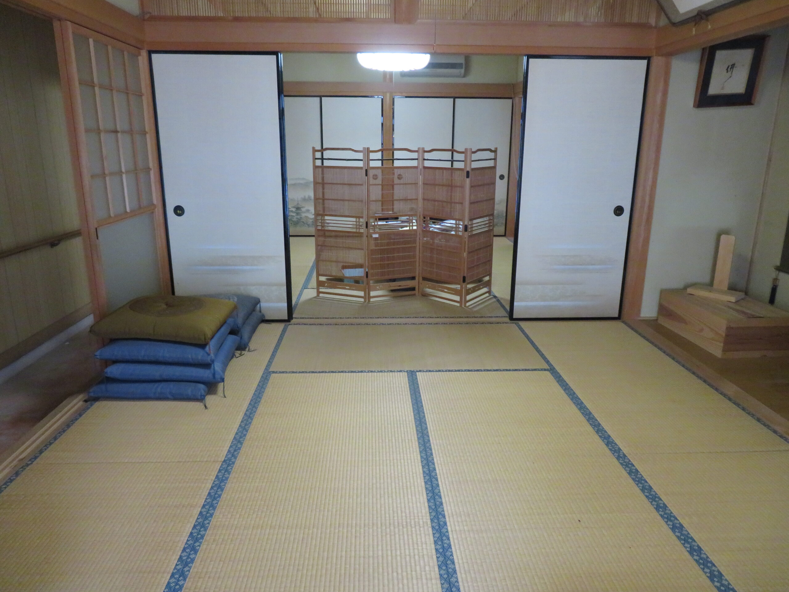 1970s concrete house in Matsusaka Kahada