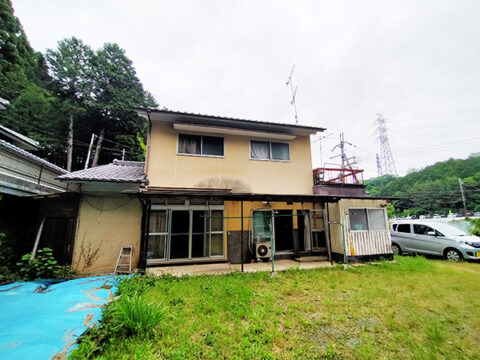 1970s wood house, 20-min walk to station, Nara