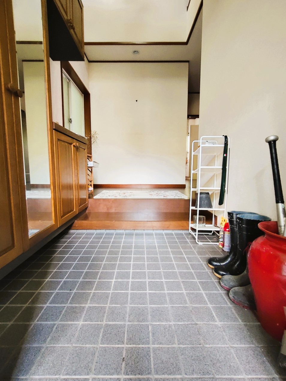 1990s wood house in Ehime