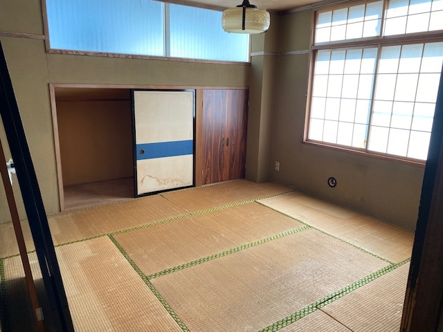 1970s steel-frame house in Kuji