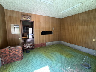 1970s wood house in Kochi